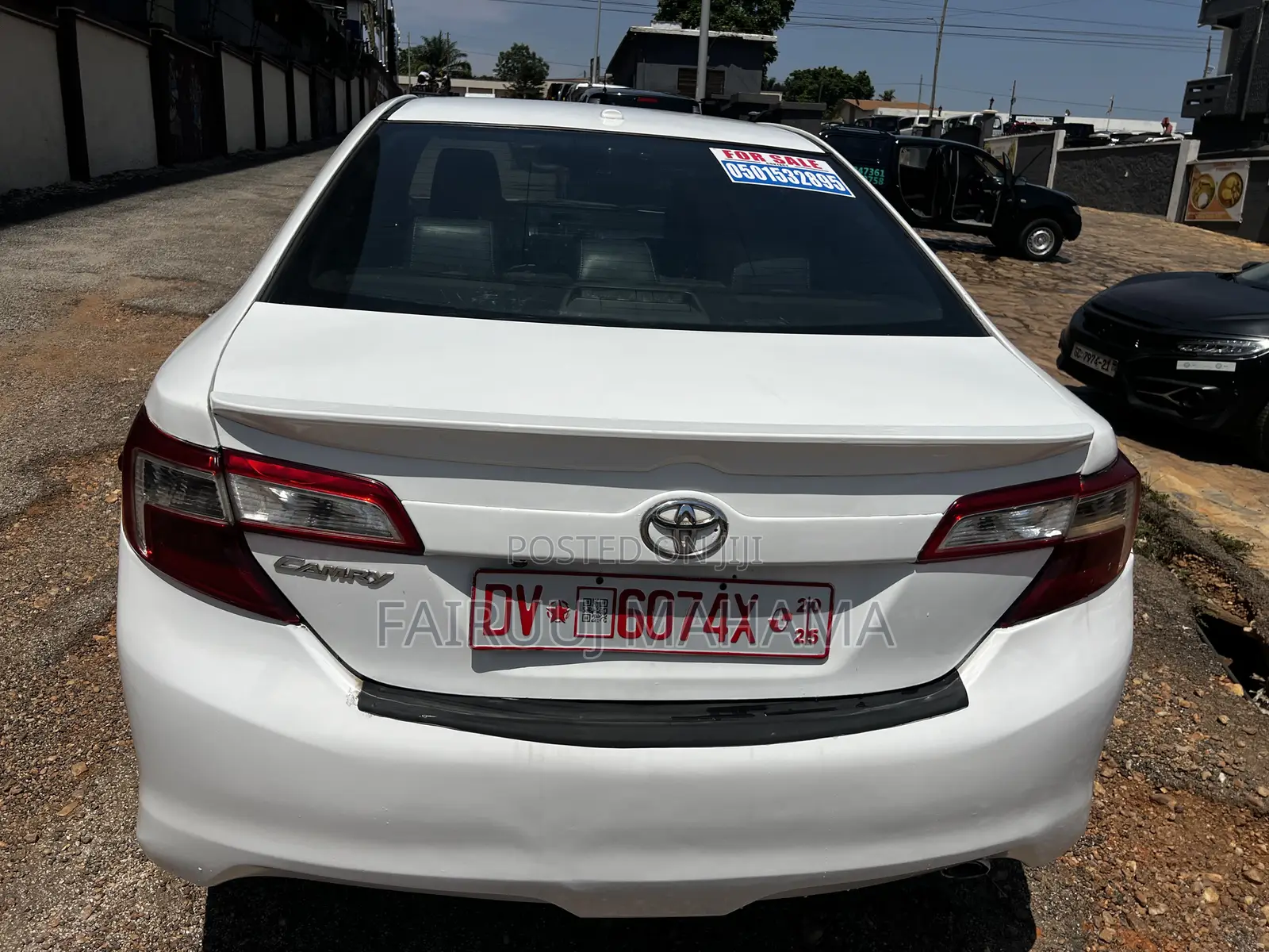 Camry 2012o Full Option Faulty Gearbox (Negotiable)
