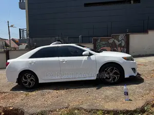 Camry 2012o Full Option Faulty Gearbox (Negotiable)