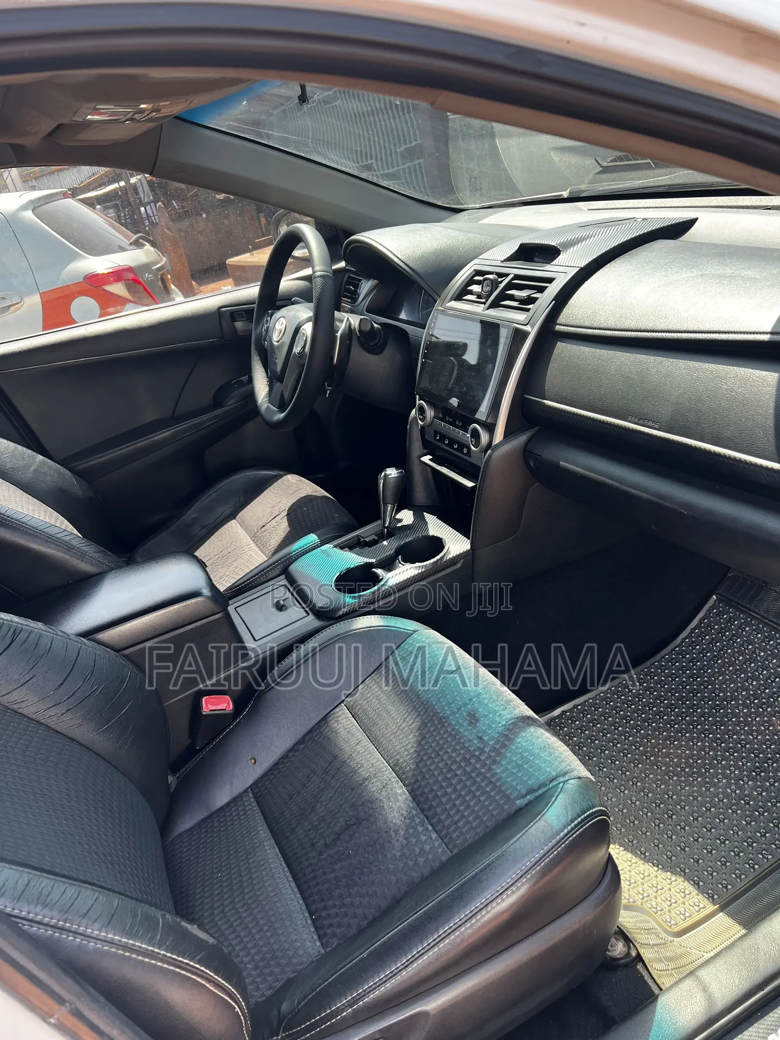 Camry 2012o Full Option Faulty Gearbox (Negotiable)