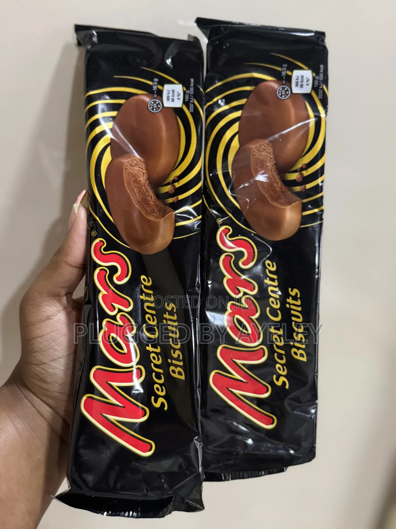 Mars Secret Center Biscuit