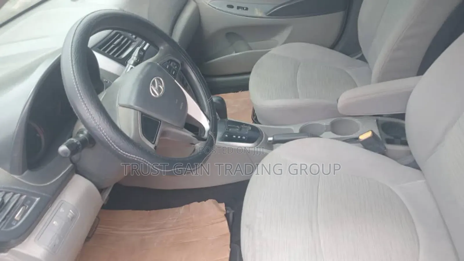 Hyundai Accent 2012 White