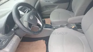Hyundai Accent 2012 White