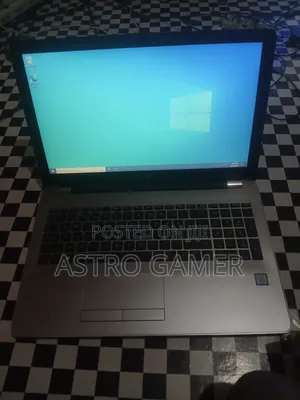 Laptop HP 250 G6 8GB Intel Core i5 HDD+SSD 500GB