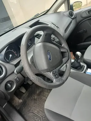 Ford Fiesta S 4dr Hatchback (1.6L 4cyl 5M) 2015 Black