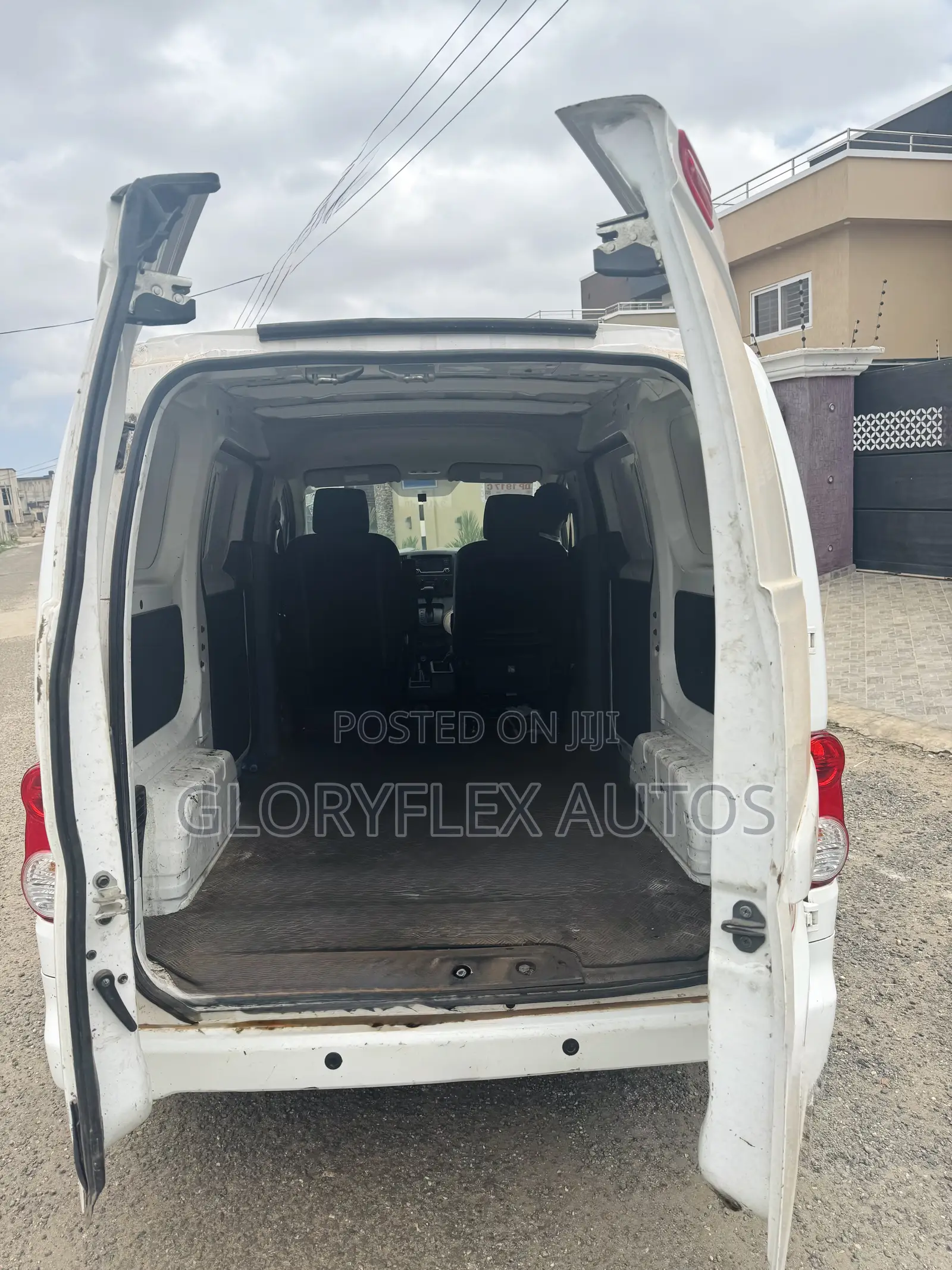 Nissan NV200 2019 White