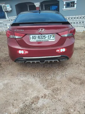 Hyundai Elantra 2012 Pink