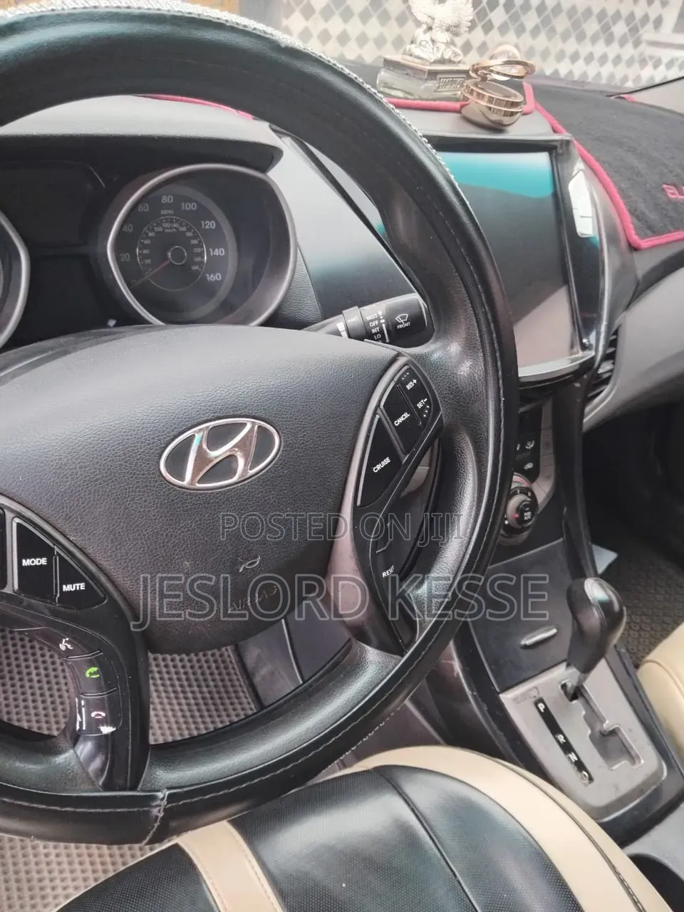 Hyundai Elantra 2012 Pink