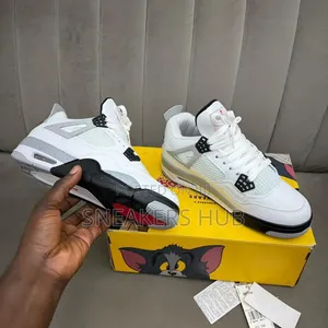 NIKE AIR JORDAN 4 Retro White Cement