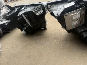 Ford Ranger 2025 Headlight Pair