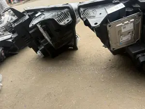 Ford Ranger 2025 Headlight Pair