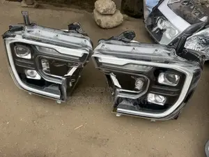 Ford Ranger 2025 Headlight Pair