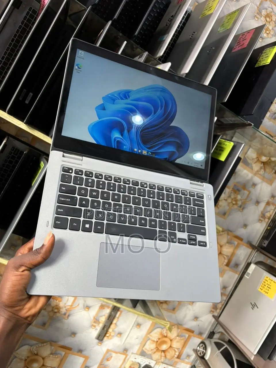Laptop Dell Latitude 3310 2-in-1 8GB Intel Core i5 SSD 256GB