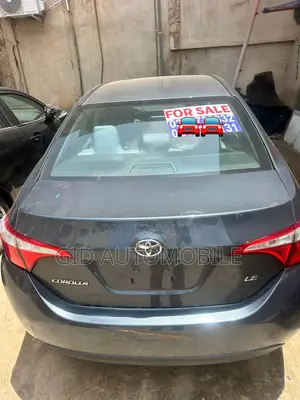 Toyota Corolla LE 4dr Sedan (1.8L 4cyl CVT) 2016 Gray