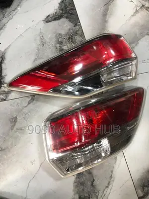 2014–2017 Toyota Highlander Taillight (Foreign Used – Premium OEM)