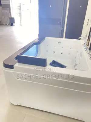 Elegant Double Jacuzzi