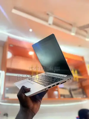 Laptop HP EliteBook 745 G6 8GB AMD Ryzen 7 SSD 256GB