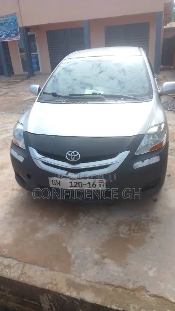 Toyota Yaris 1.5 2007 Silver
