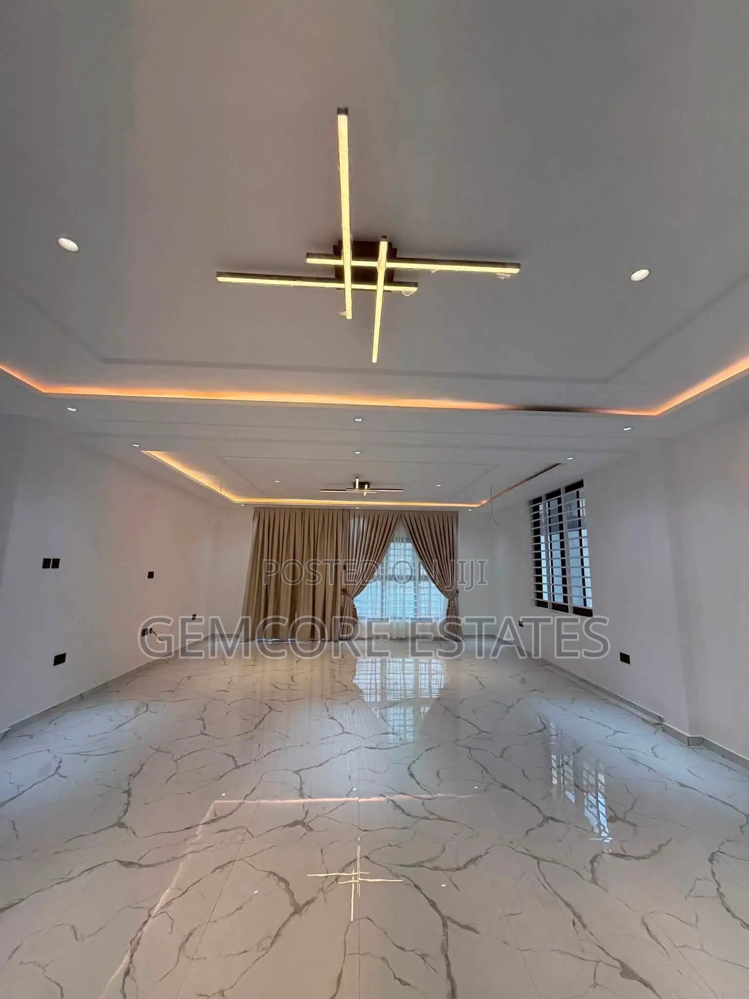 4bdrm House in East Legon Hills for sale