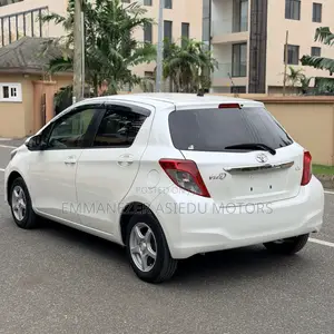 Toyota Vitz 1.3 AWD 3dr 2013 Pearl