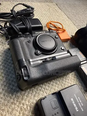 Fujifilm Xt3 With 16-50mm F2.8 Lens