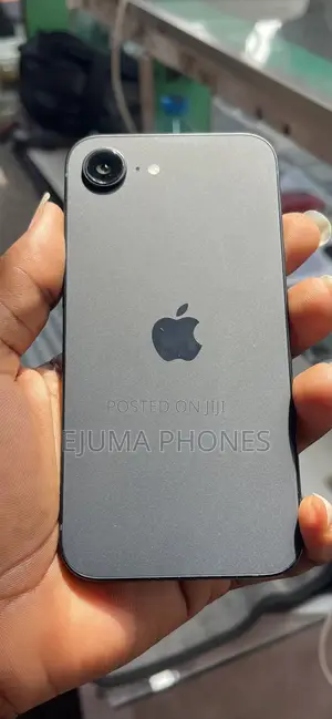Apple iPhone 16e 128 GB Black