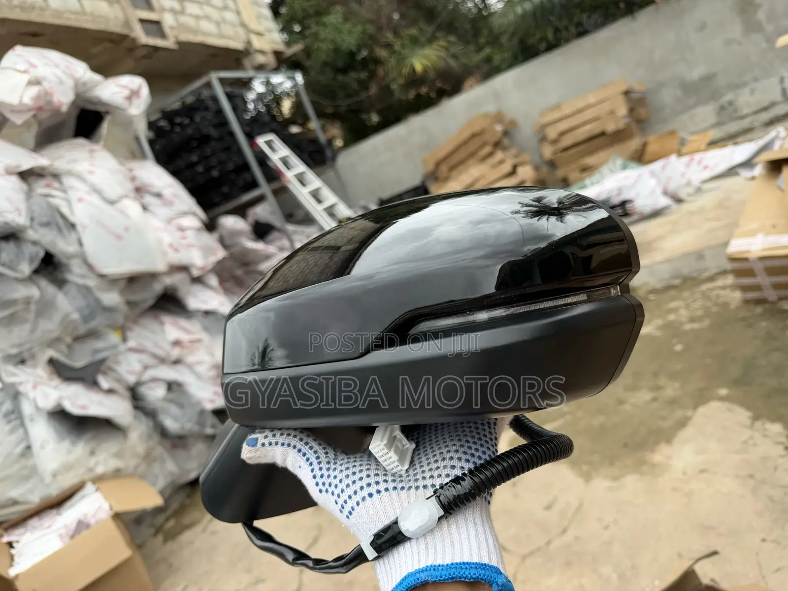 Honda CRV 2023 - 2025 Driving Mirror With Light and Sensor