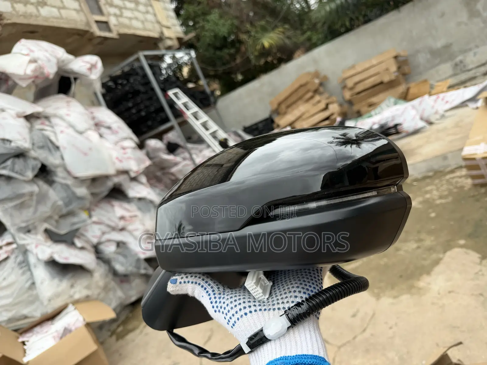 Honda CRV 2023 - 2025 Driving Mirror With Light and Sensor