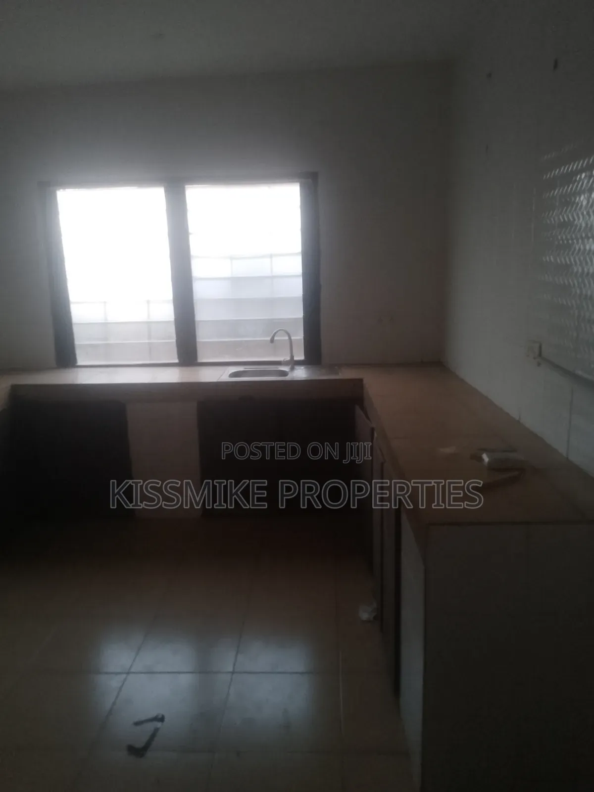 2bdrm Apartment in Kismike Investment, Boundary Road Area for rent
