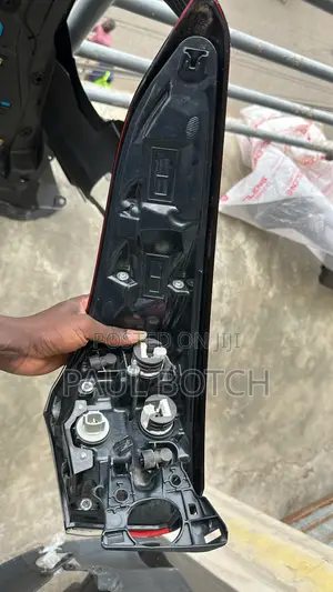 2020–2024 Toyota Highlander Taillight