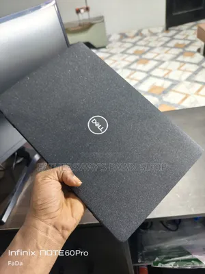 Laptop Dell Latitude 7420 16GB Intel Core i7 SSD 256GB