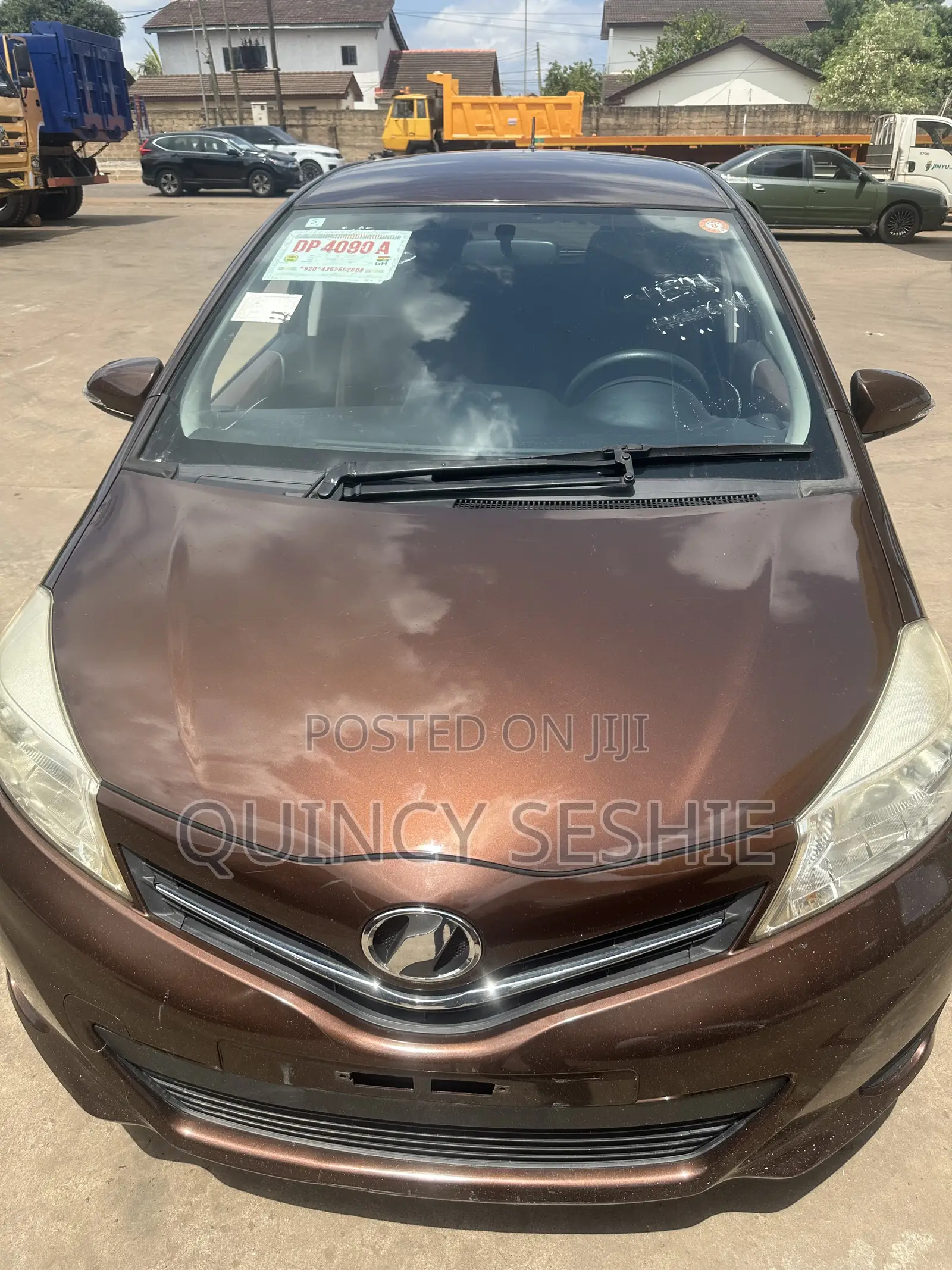 Toyota Vitz 2012 Brown