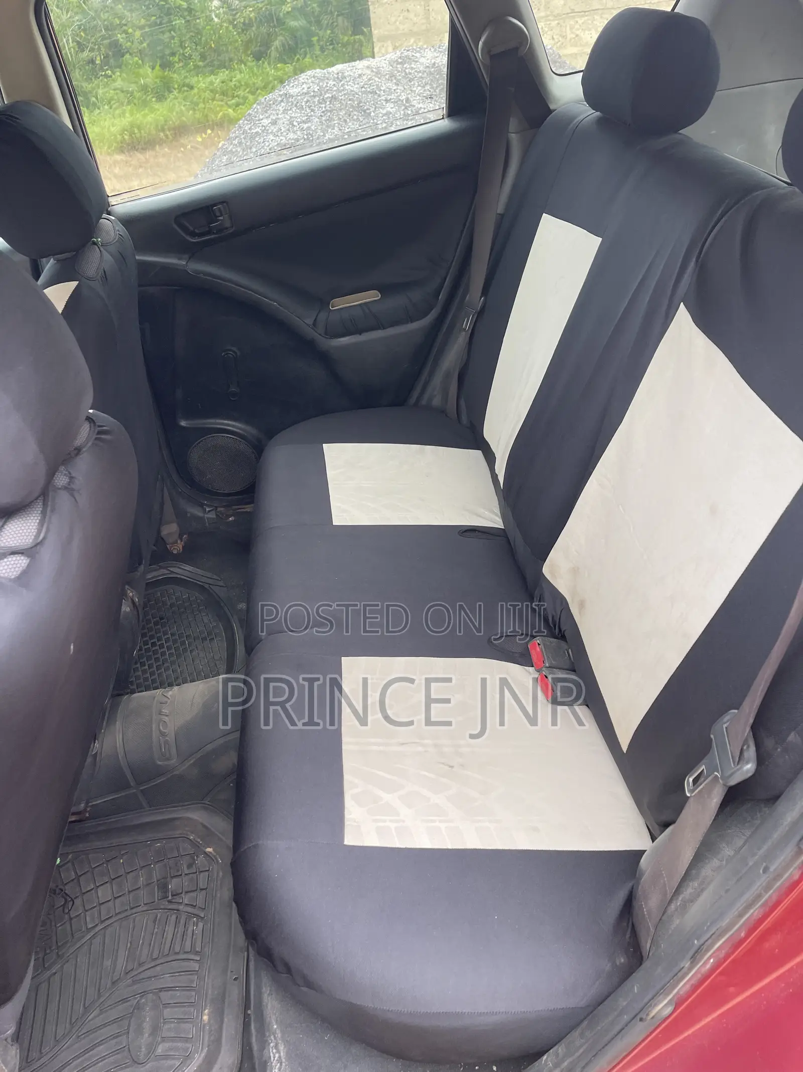Pontiac Vibe Automatic 2004 Red