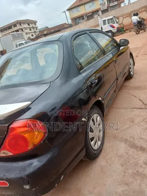 Kia Spectra 2002 Black