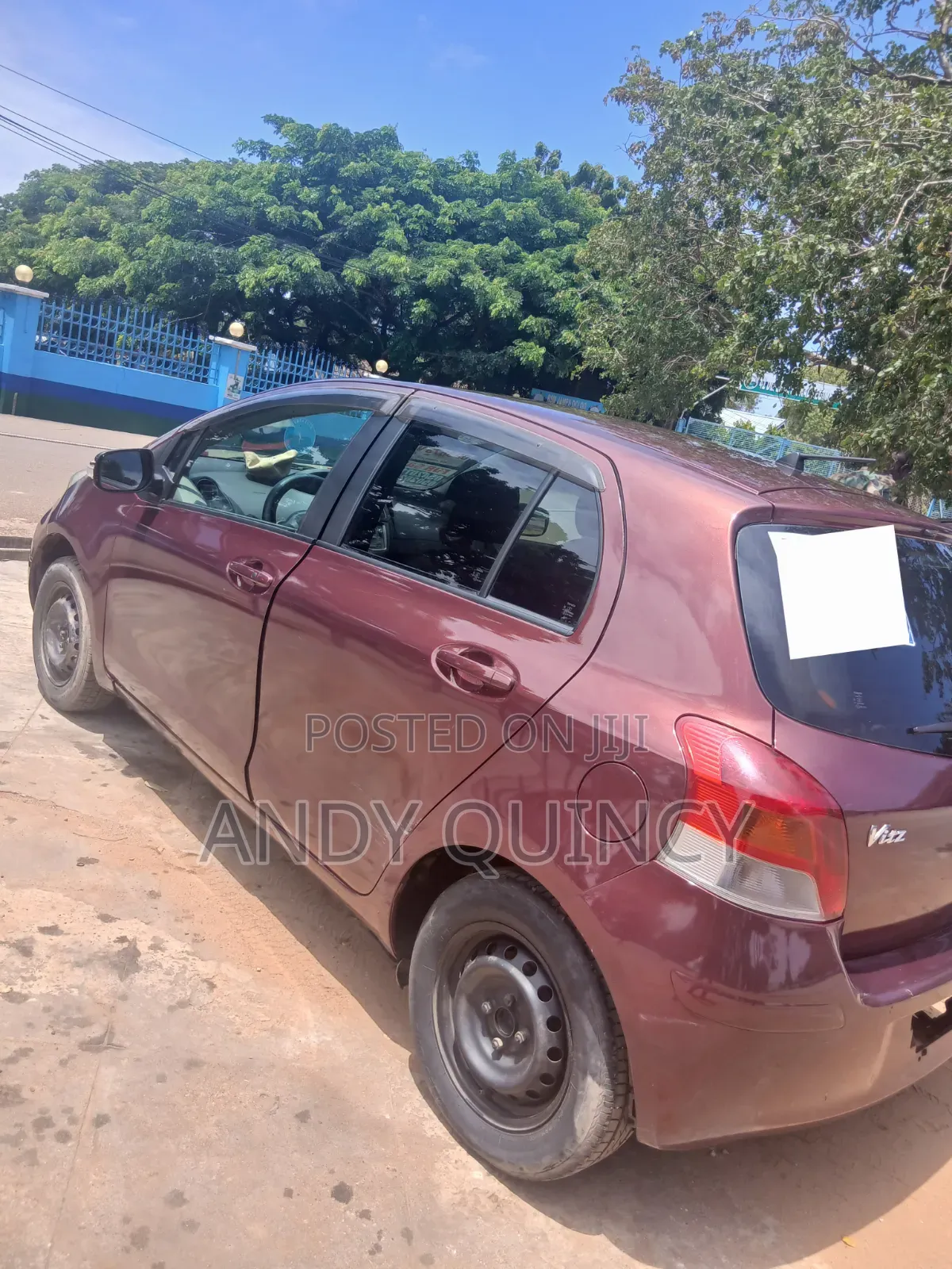 Toyota Vitz 2012 Gray