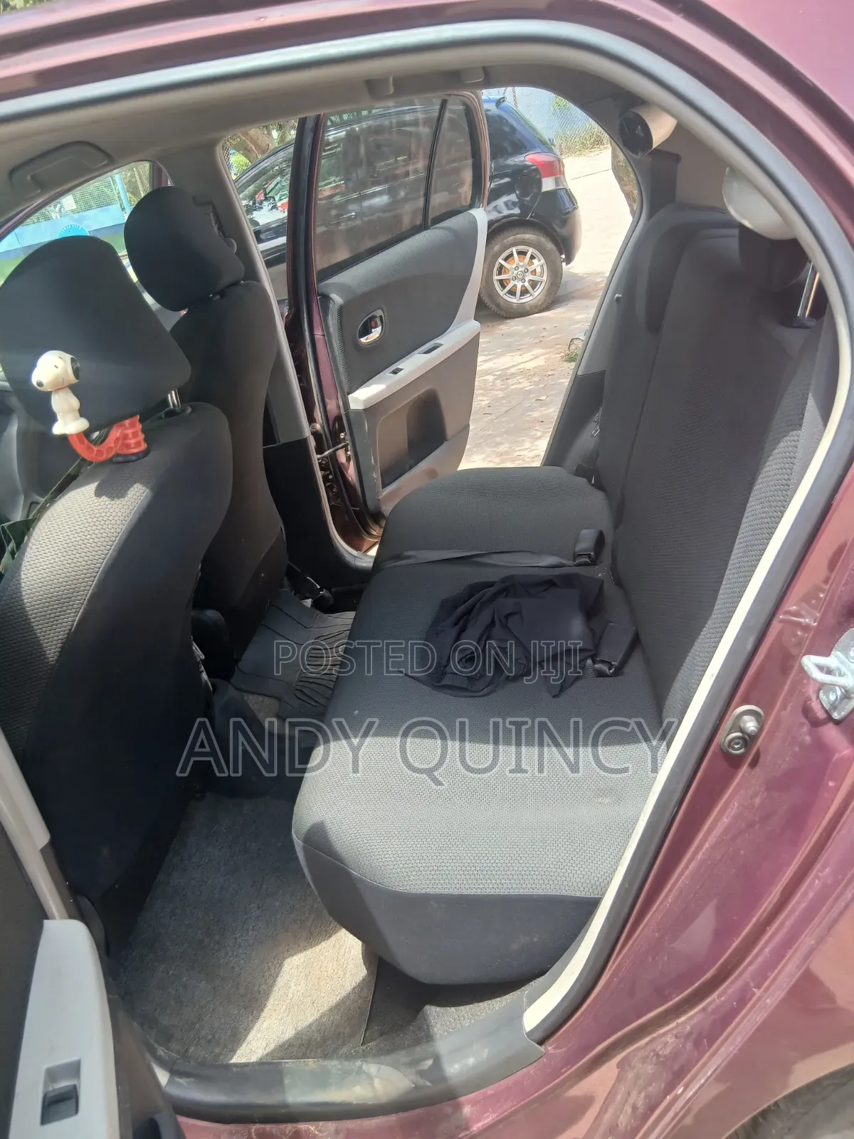 Toyota Vitz 2012 Gray