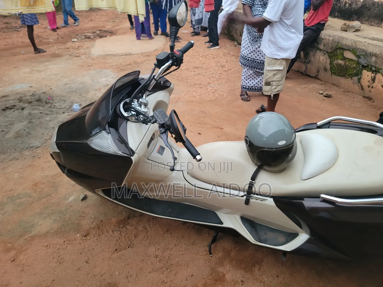Yamaha 2007 Brown