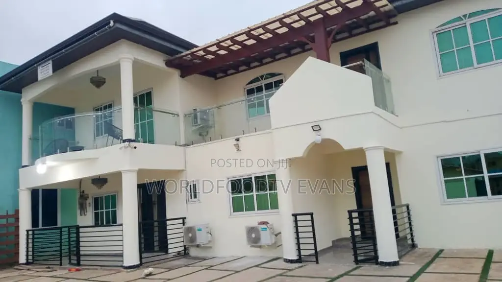 Furnished 5bdrm House in Links Properties, Ability for rent