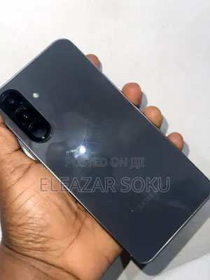 New Samsung Galaxy A56 256 GB Gray