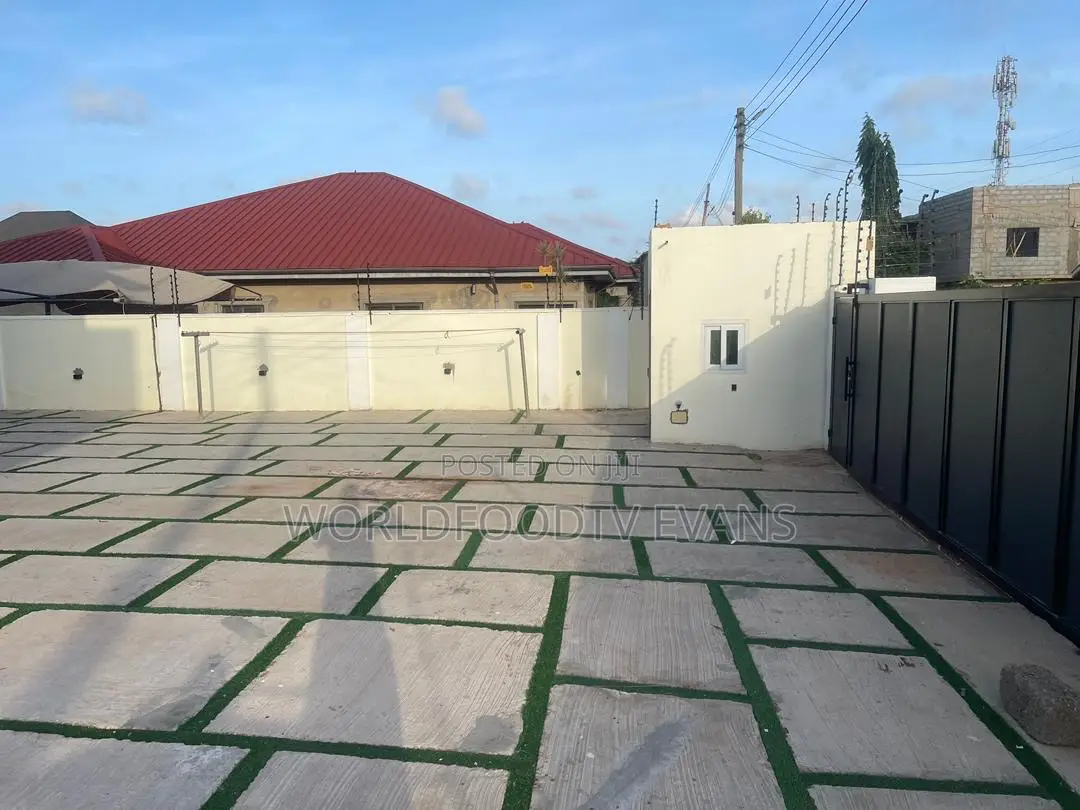 Furnished 5bdrm House in Links Properties, Ability for rent