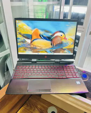 Laptop HP Omen 15-dh002nr 16GB Intel Core i5 SSD 512GB