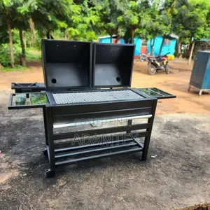 Local Grills Stand