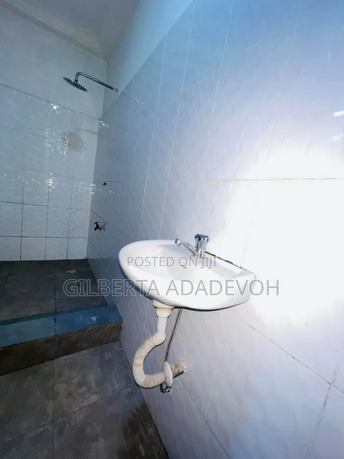 2bdrm Apartment in Borga Homes, Danfa for rent