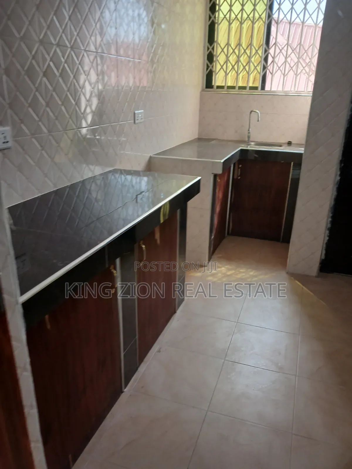 2bdrm Apartment in Anyaa, Market for rent