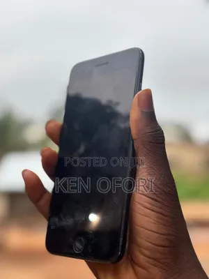 Apple iPhone 7 Plus 32 GB Black