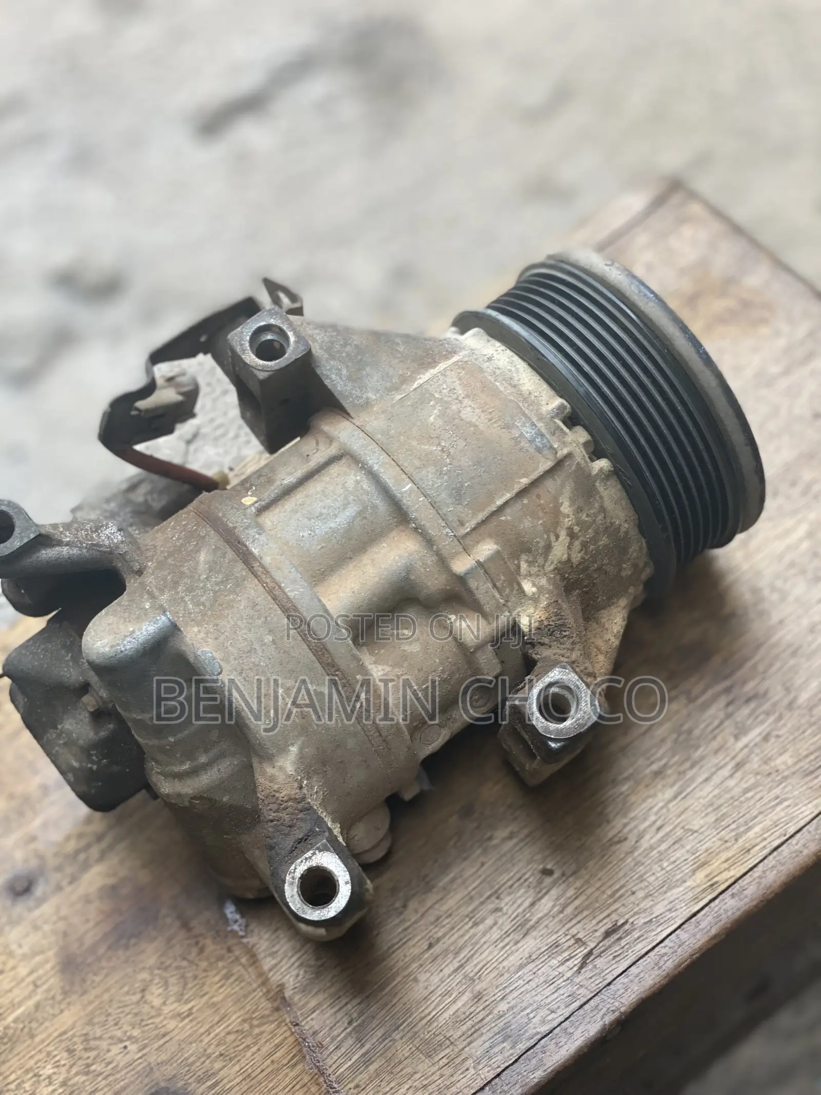Toyota Vitz 2009 AC Motor
