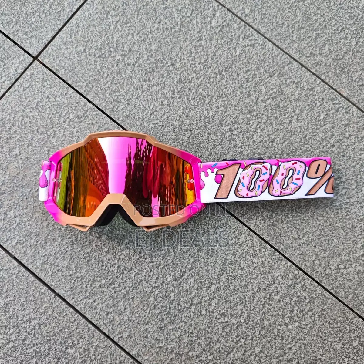 Windproof Ski Goggles With UV Protection