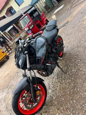 Yamaha FZ 2022