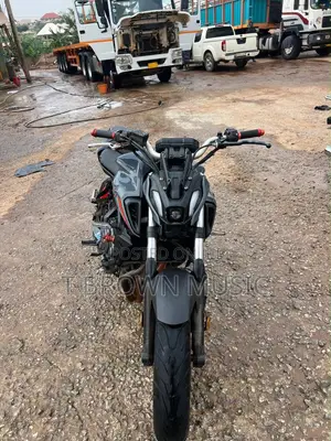 Yamaha FZ 2022