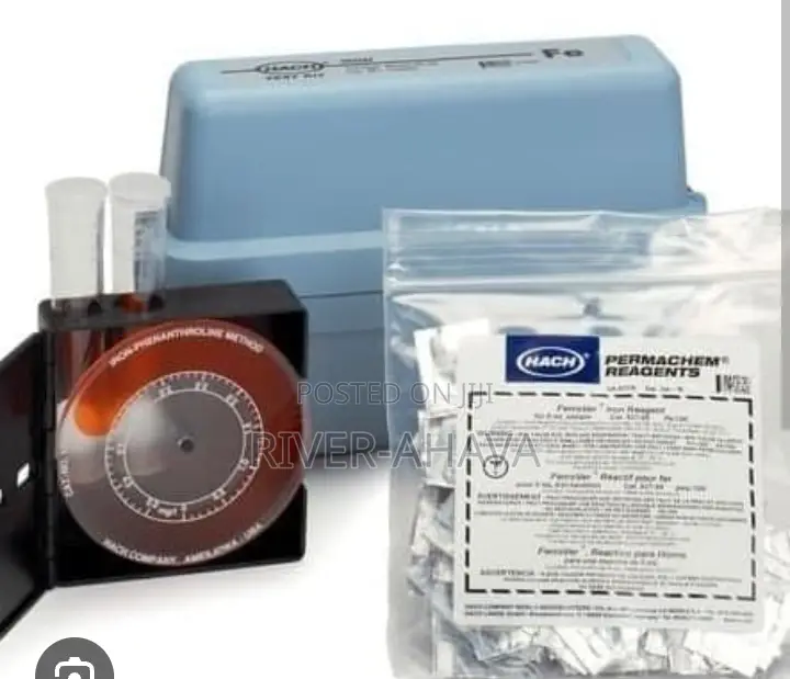 Free and Total Chlorine Comparator Test Kit