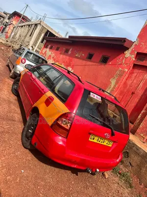 Toyota Corolla Verso 1.8 VVT-i 2008 Red